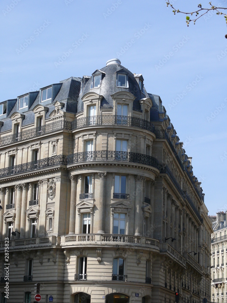 Naklejka premium façade parisienne