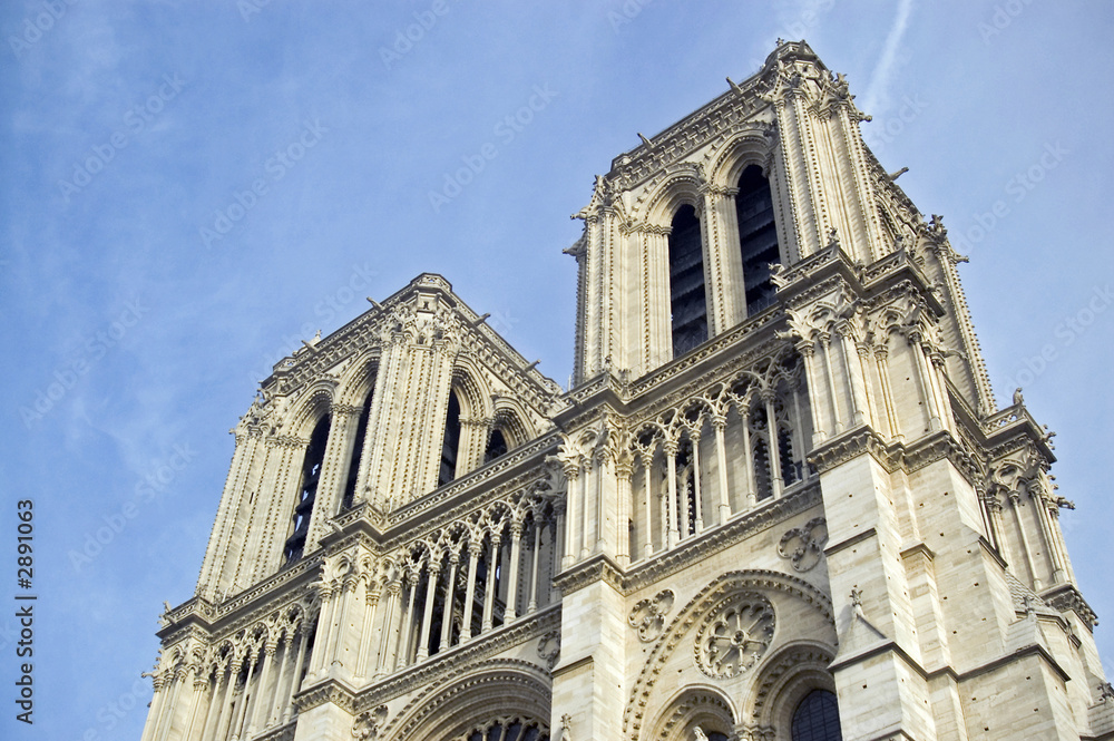 notre dame towers