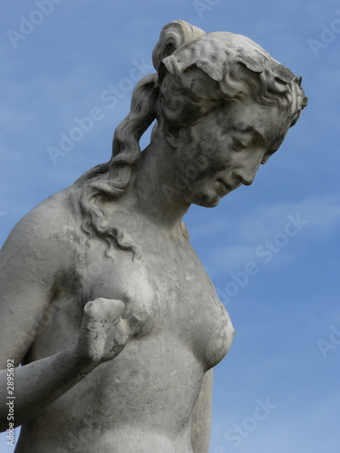 sculpture du jardin de tuilerie