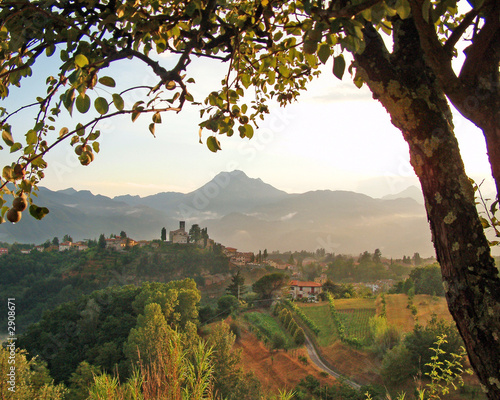 Fotografie view from a hill