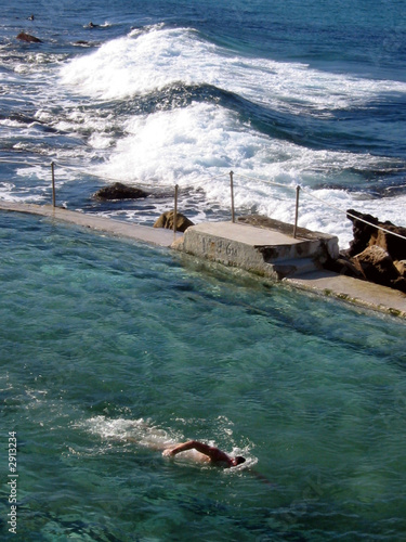 swimming at bronte ocean pool