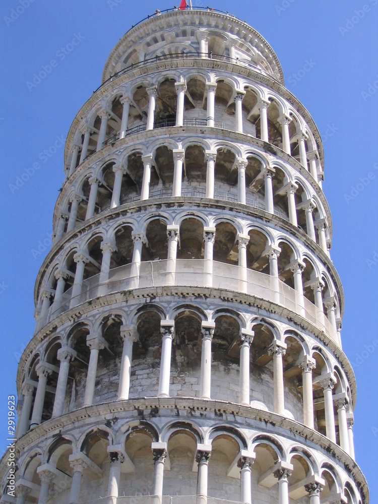 leaning tower pisa - looking up