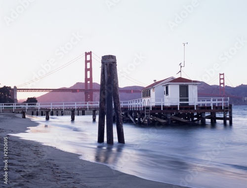 shack in front of the golden gate bridge