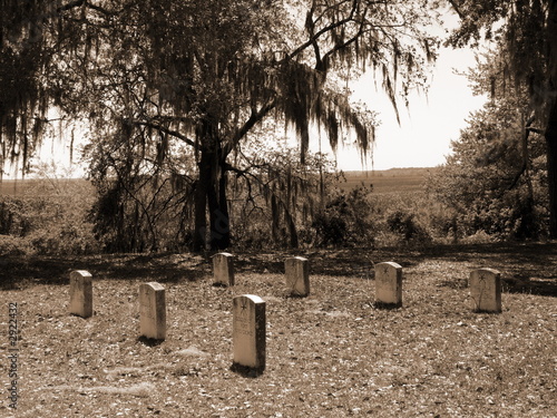 old fort graveyard