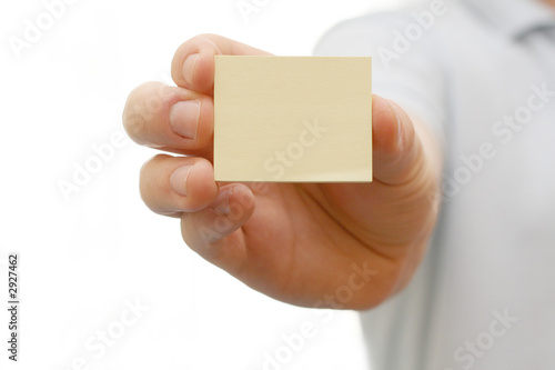 mann hält leere karte in der hand photo