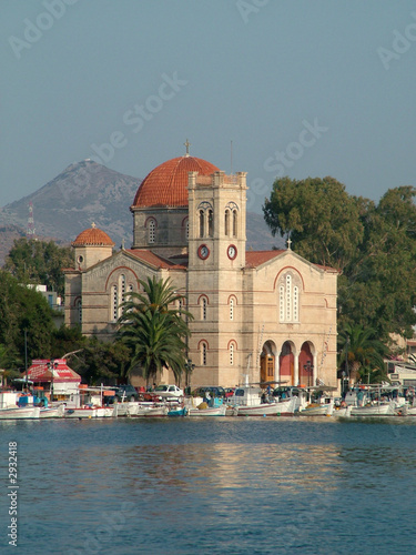 kirche auf insel aegina photo