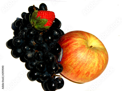 grapes, strawberry and apple