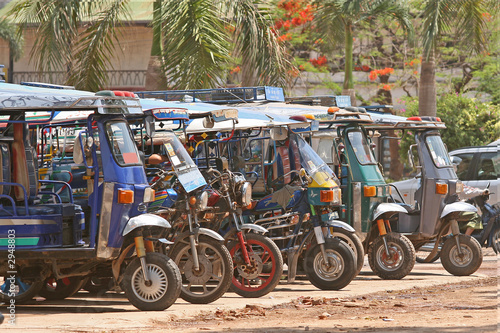 tuk tuk taxi