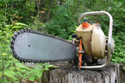 old chainsaw photo