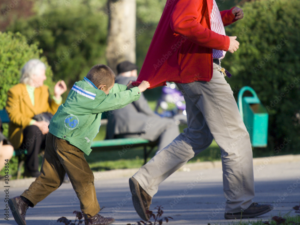 Obraz premium father and son jogging
