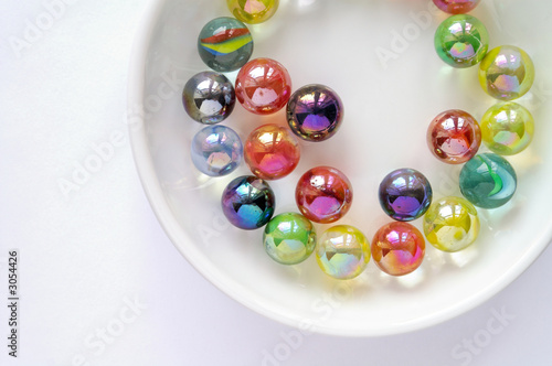 Cuadro en lienzo colored glass marbles (2)