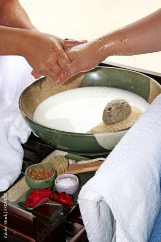 hand massage