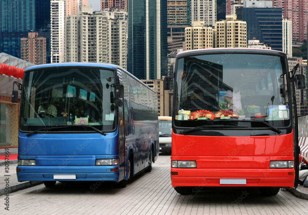 bus waiting for tourists