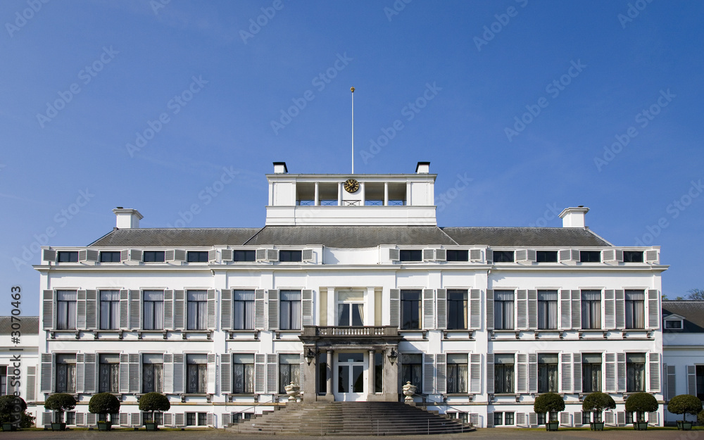 Fototapeta premium dutch palace 1