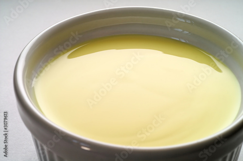 vanilla cream cup closeup (2)