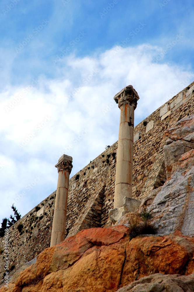 tall columns at the acropolis