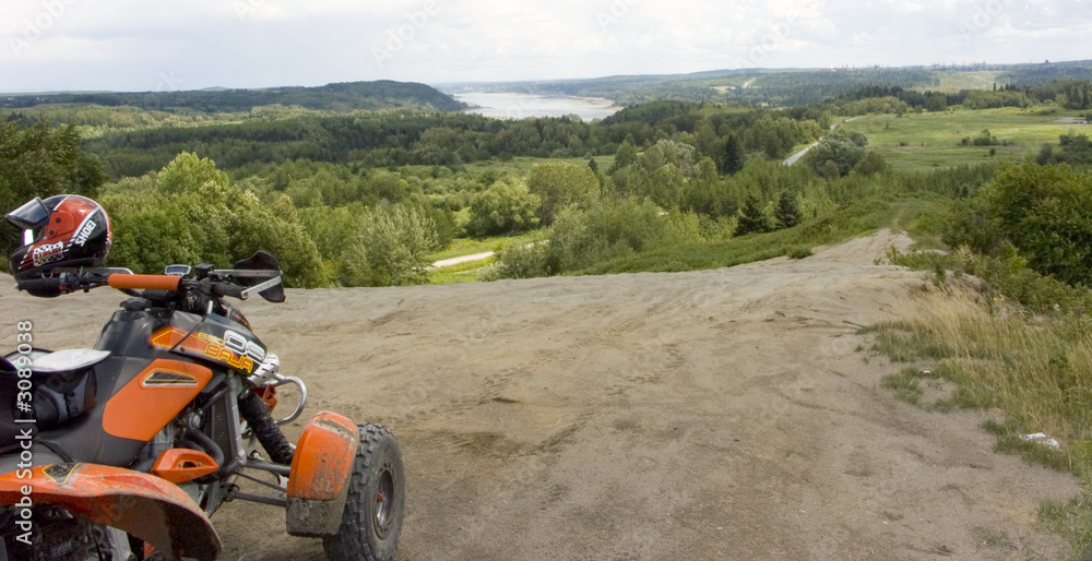 en quad à st-jean-vianney