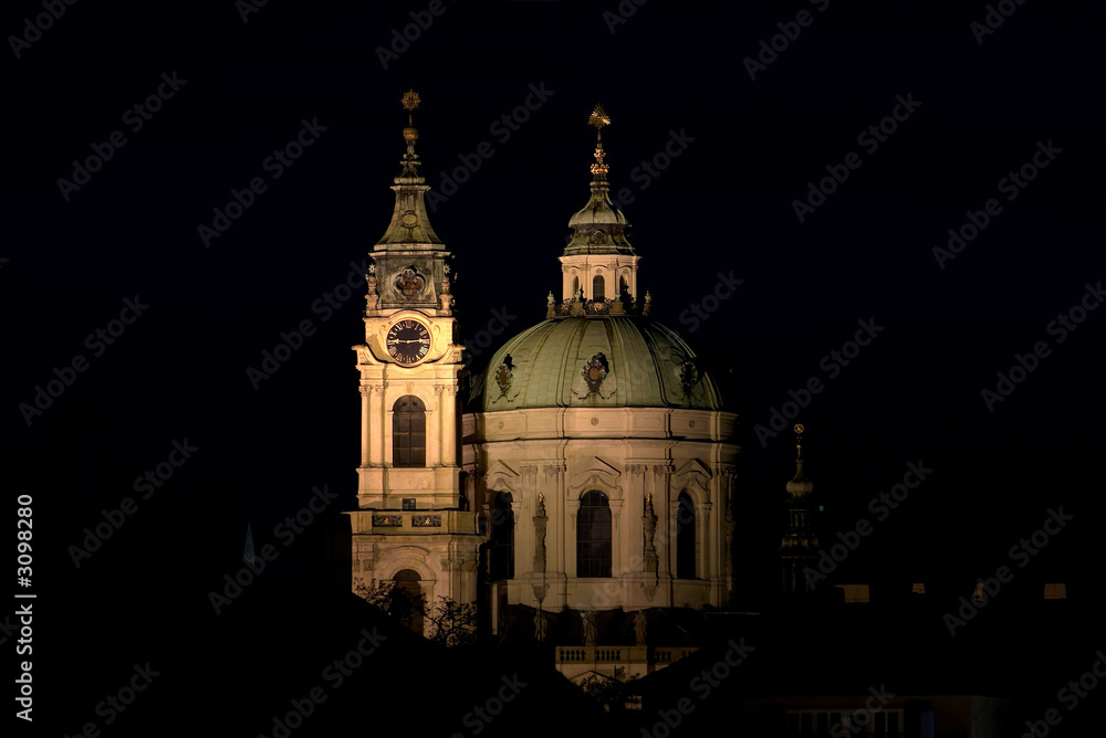church of st nikolas at night