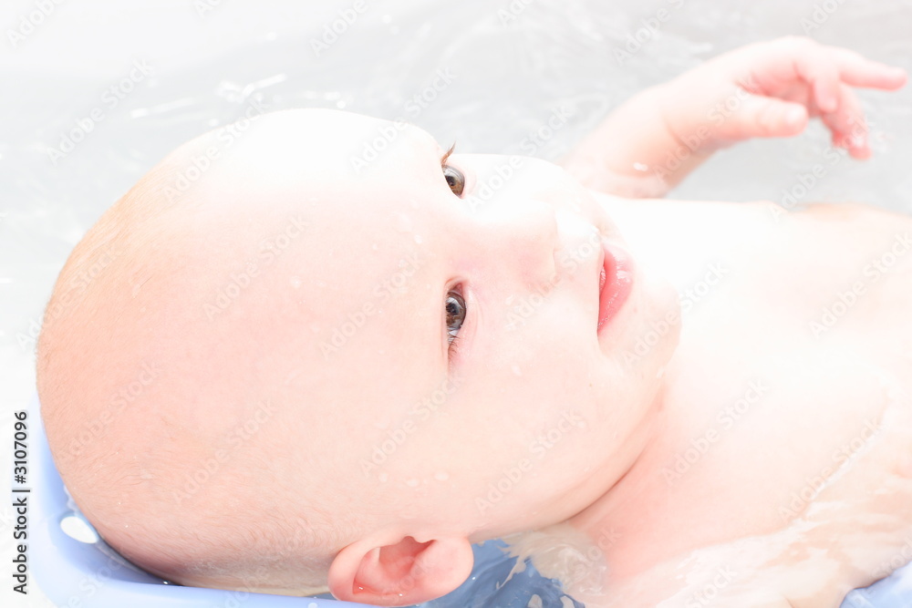 Fototapeta premium baby in bath close-up #2