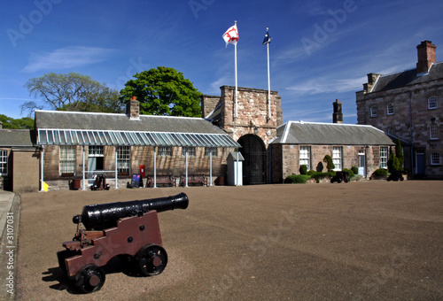 Quadro su tela berwick barracks