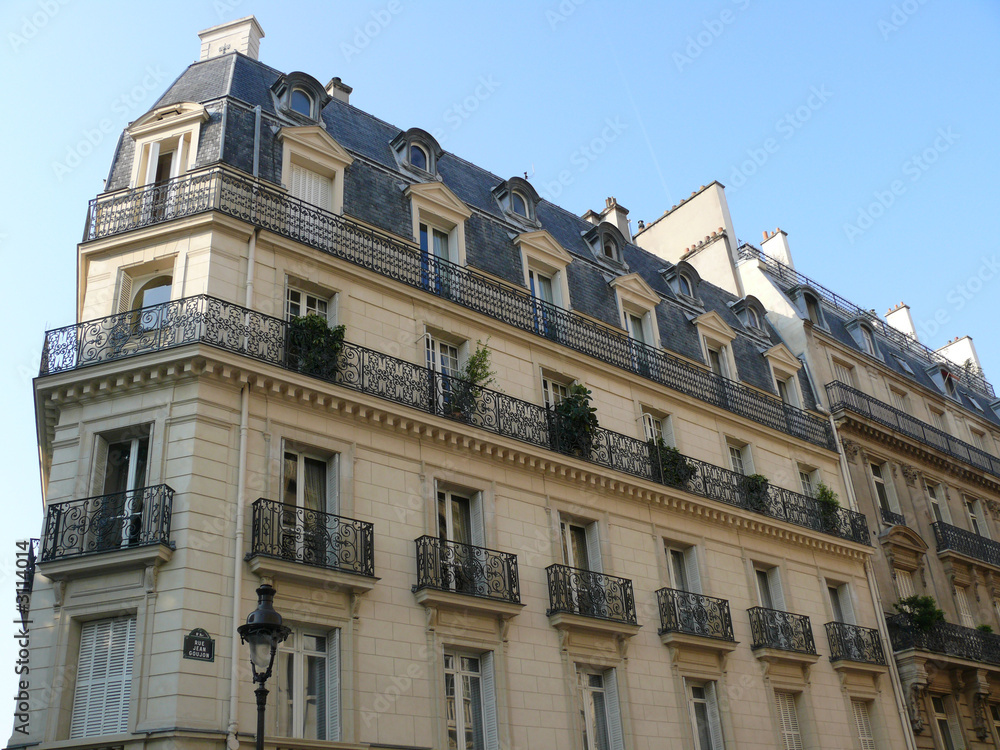 Obraz premium façade aux balcons de fer.