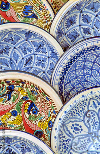 tunisia - gifts in a tourist market