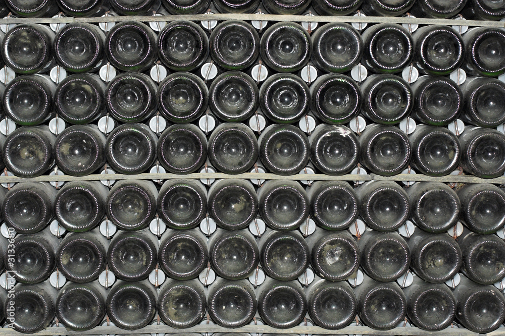 wine champagnization process. wine champagnization process.