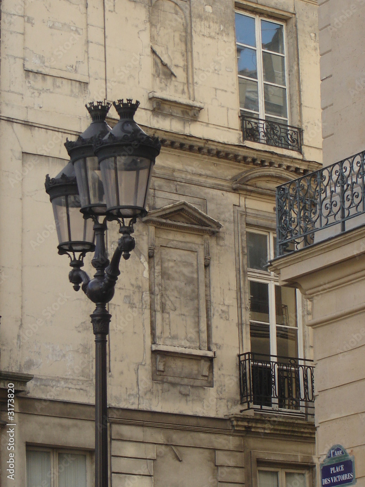 windows of paris