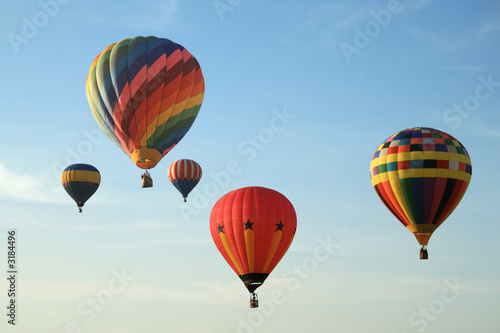 Colorful balloons in sky © Celso Diniz