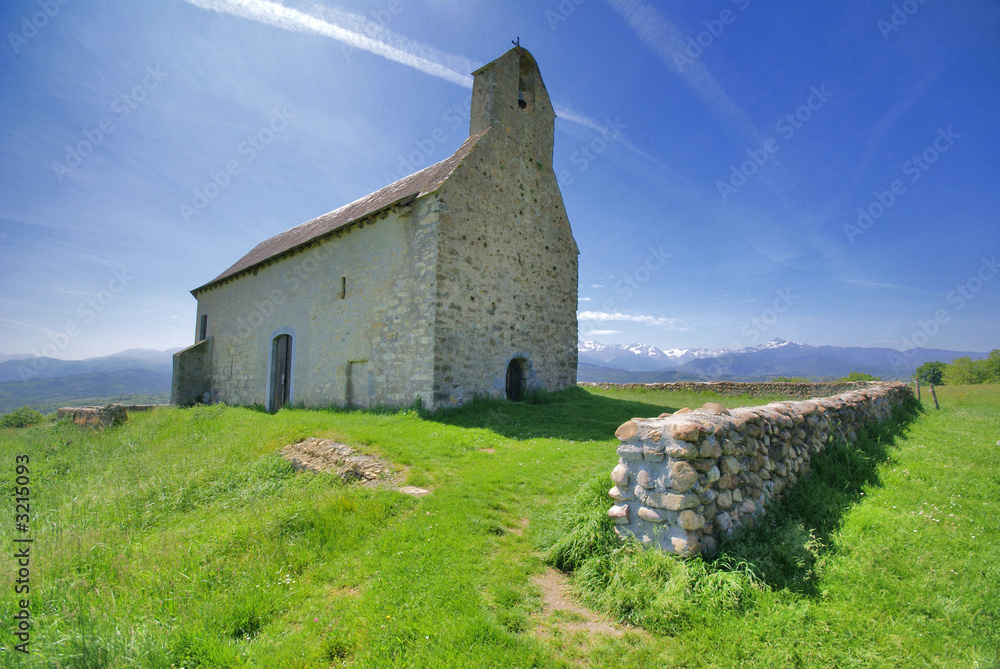 la chapelle et le ciel