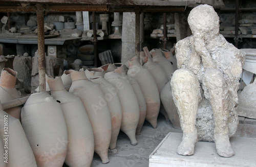Tela exhibit from pompeii