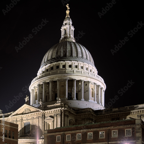 st paul's cathedral - dome from north side