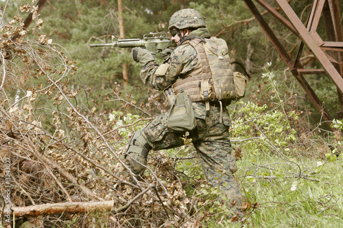 armed u.s. marine