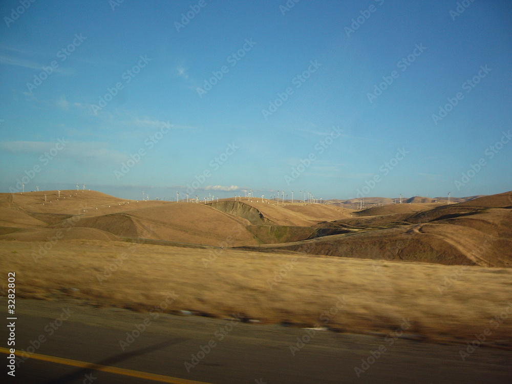 champs d'éolienne en californie