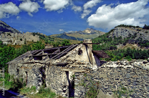 ruin in french apls