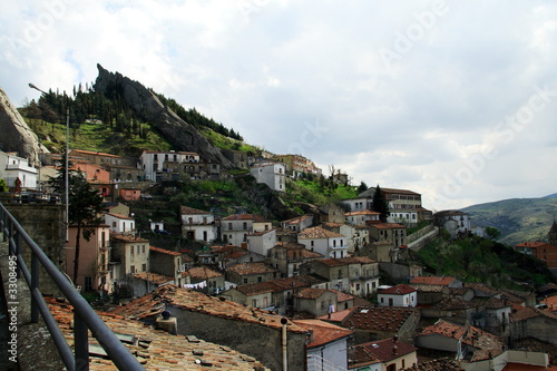 Fototapeta Naklejka Na Ścianę i Meble -  sul fianco della montagna