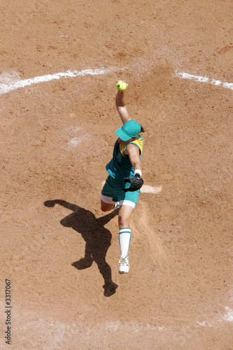softball overhead 02