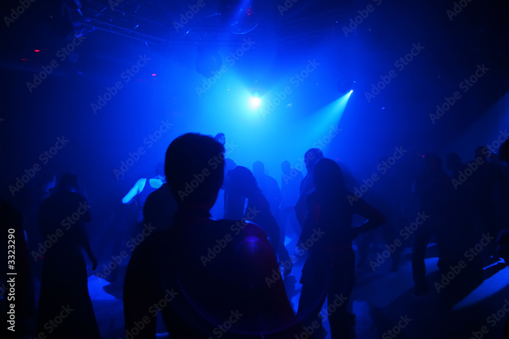 junge menschen in einer disco junge menschen in einer disco