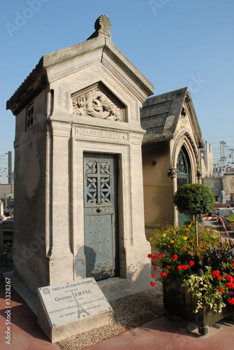 tombe de gustave eiffel photo