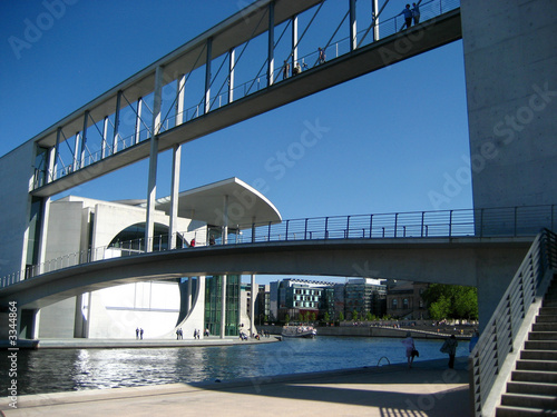 brücke des bundestags in berlin photo