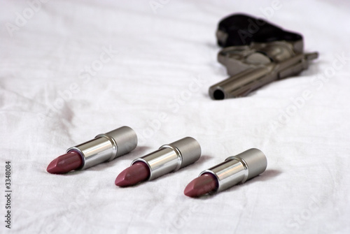 lipsticks in the bed