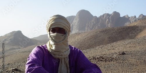 Tableau sur toile touareg et montagnes du hoggar