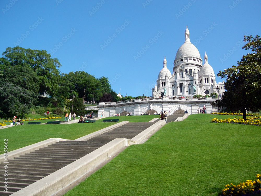Naklejka premium clocher du sacré-coeur de paris