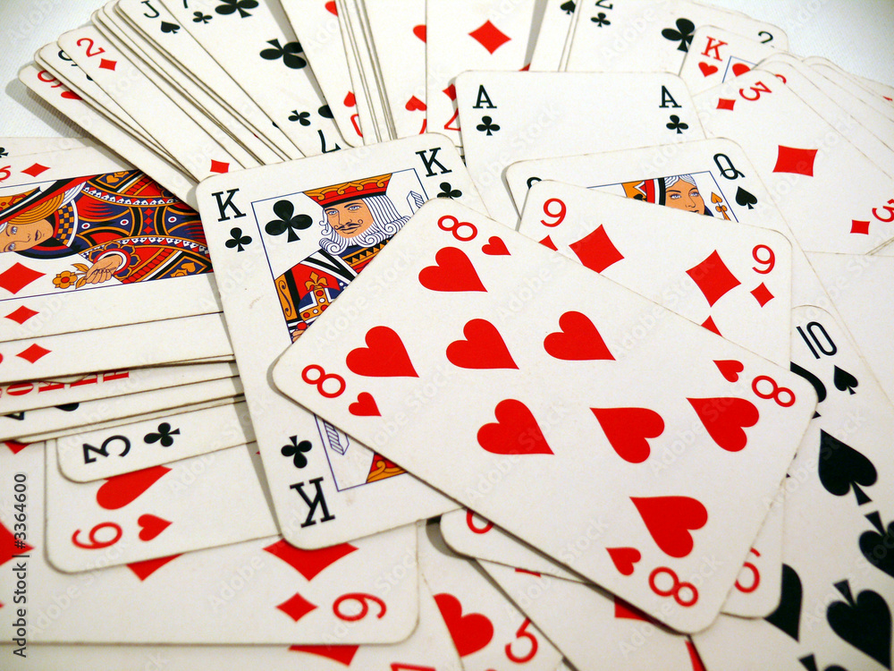 cartes rouges et noires