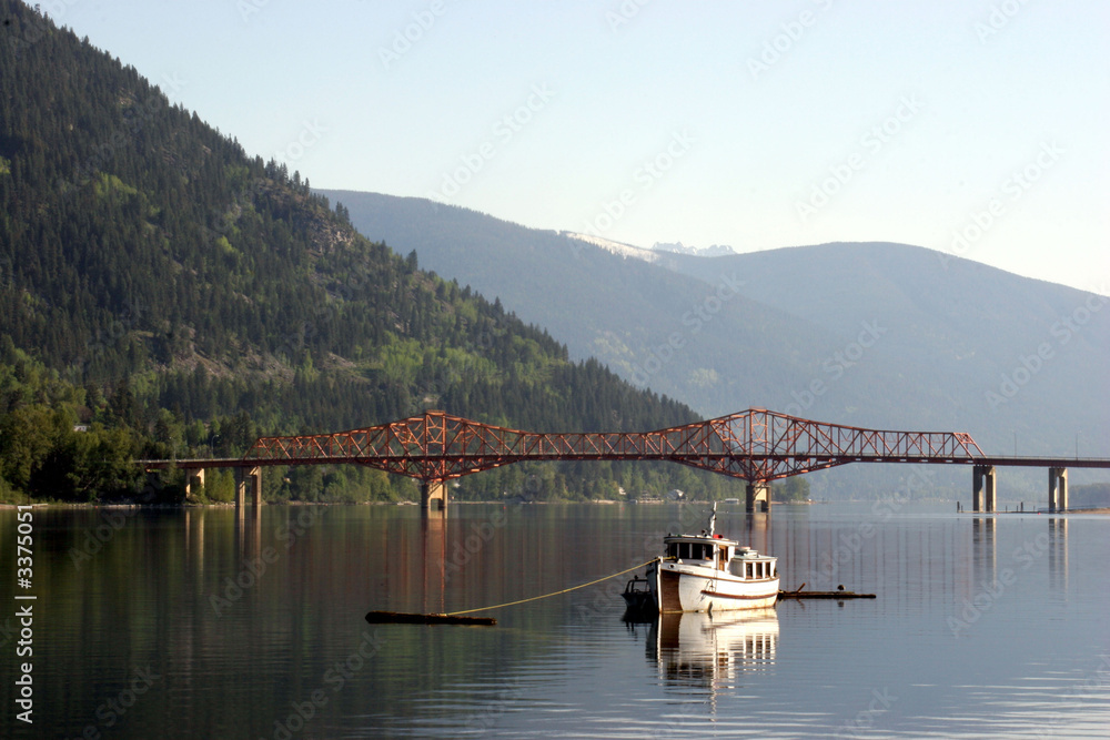 boat on the lake