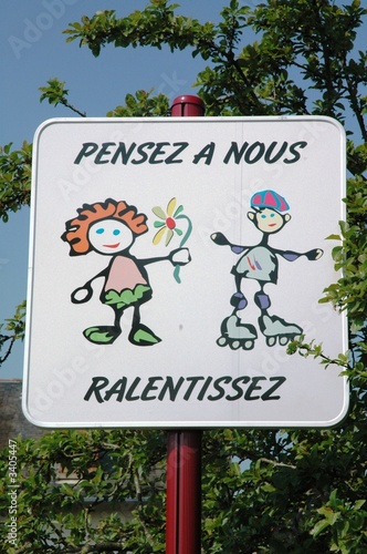 pensez à nous