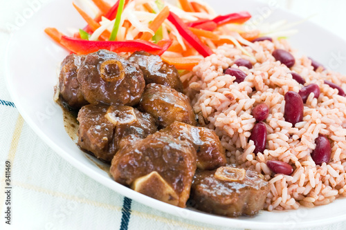 oxtail curry with rice - caribbean style