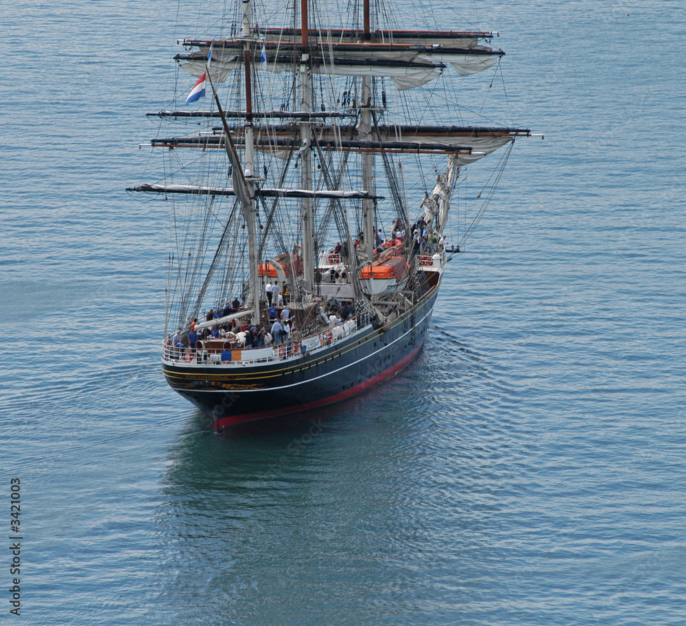 Fototapeta premium Veliero in navigazione