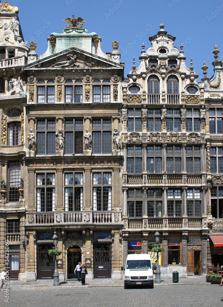 houses on the grand-place