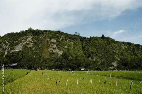 sianok canyon photo